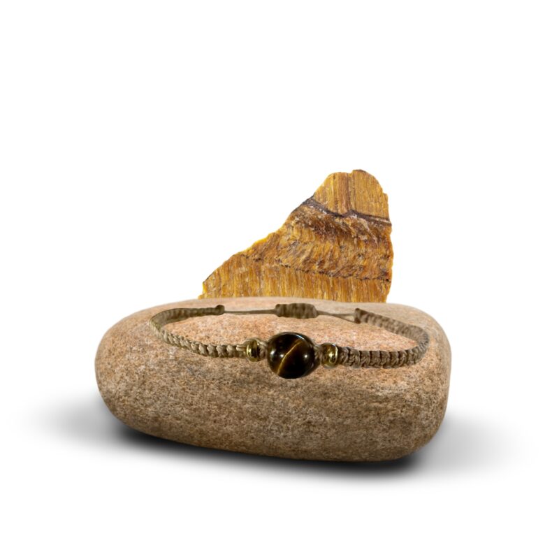 Bracelet œil de tigre en macramé