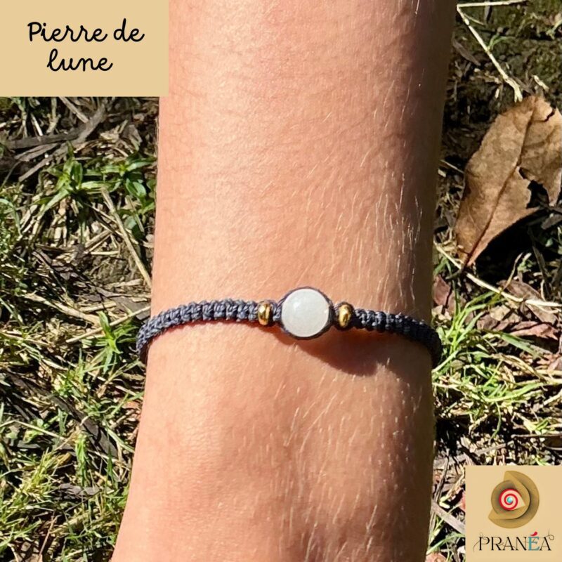 Bracelet en Pierre de Lune – Intuition, Douceur & Cycles de vie | Fait main en macramé – Image 3